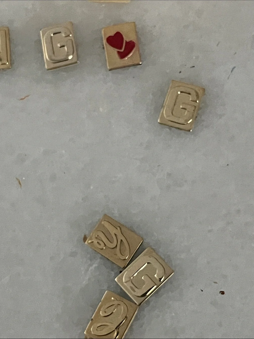 Anson Assorted Pressure-Sensitive Gold Tone Vintage 70’s Letters/Emblems 500 +
